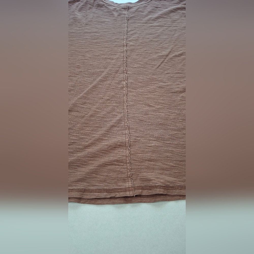 Anthropologie Tee - Picture 13 of 14
